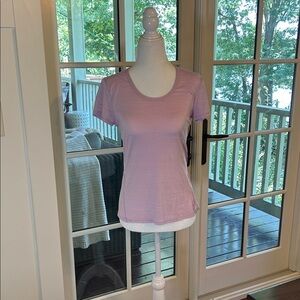 Athleta Light Purple/Pink Short Sleeve Tee Size Small